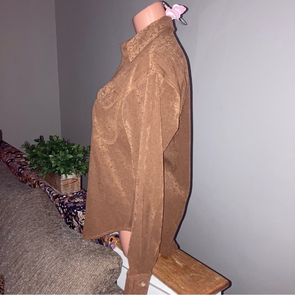 Adolfo International Vtg button down Small brown filigree texture - Picture 2 of 16